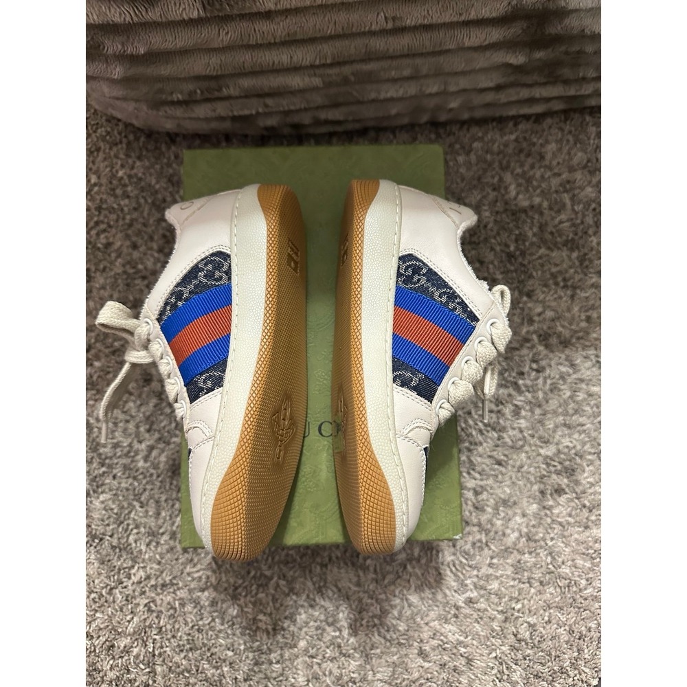 Gucci Children's GG Supreme Sneakers - Picture 5 of 11